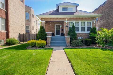 10215 S Charles Street, Chicago, IL 60643