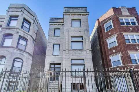 3304 W Warren Boulevard, Chicago, IL 60624