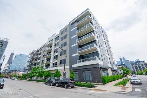 367 W Locust Street, Chicago, IL 60610