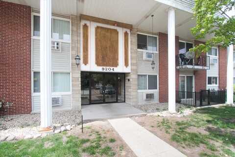 9204 Bumble Bee Drive, Des Plaines, IL 60016