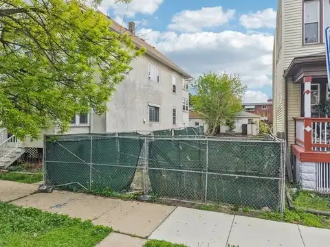 6131 N Wolcott Avenue, Chicago, IL 60660