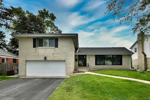 771 S Euclid Avenue, Elmhurst, IL 60126