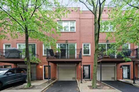 2803 N Wolcott Avenue, Chicago, IL 60657