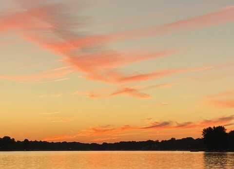 209 Lake Summerset Road, Lake Summerset, IL 61019