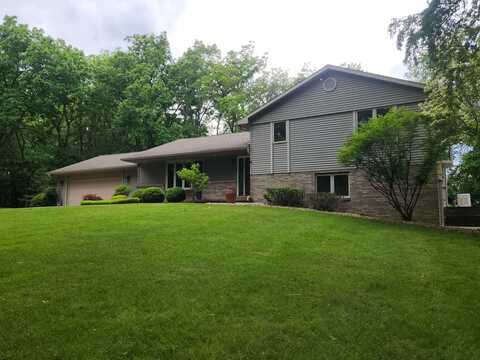 847 Lake Wildwood Drive, Varna, IL 61375