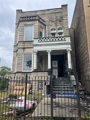3356 W DOUGLAS Boulevard, Chicago, IL 60623