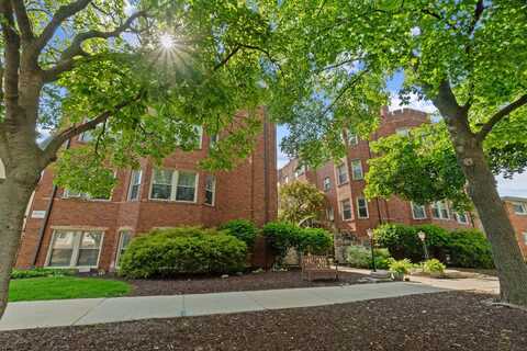 4126 N Kedvale Avenue, Chicago, IL 60641