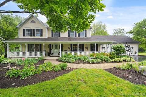 39w841 Prunetree Lane, Saint Charles, IL 60175