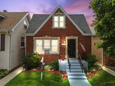 4112 N McVicker Avenue, Chicago, IL 60634