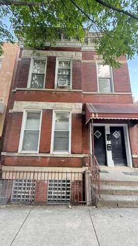 2816 S Lowe Street, Chicago, IL 60616