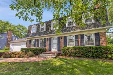 26w266 Tomahawk Drive, Wheaton, IL 60189