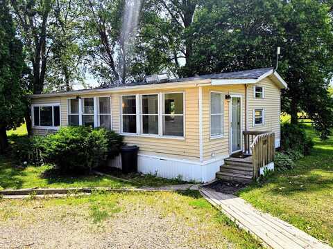 182 Windward Drive, Lakemoor, IL 60051