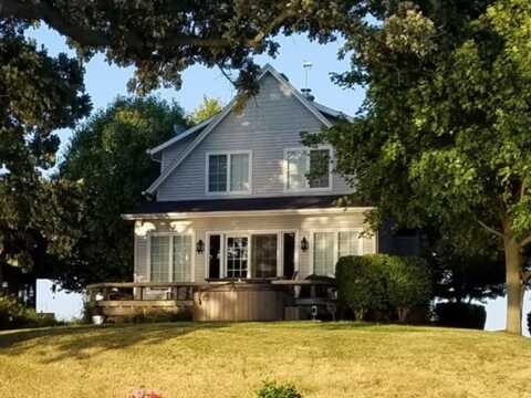 40752 N Grand Avenue, Antioch, IL 60002