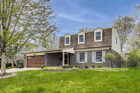 1608 N Douglas Avenue, Arlington Heights, IL 60004