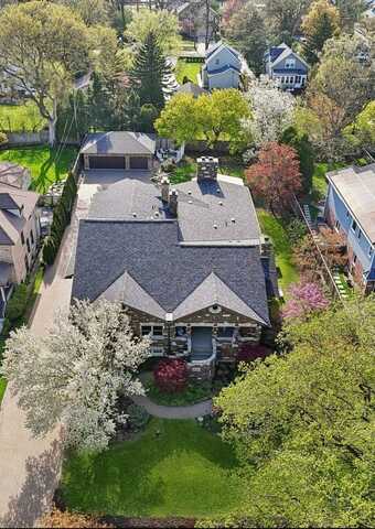 1424 Glencoe Avenue, Highland Park, IL 60035