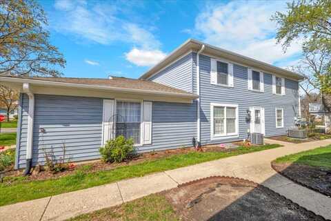 1330 Woodcutter Lane, Wheaton, IL 60189