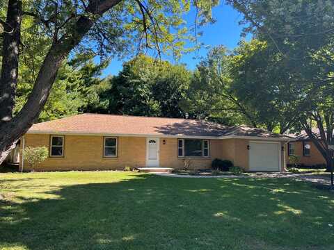 1808 Bellamy Drive, Champaign, IL 61821