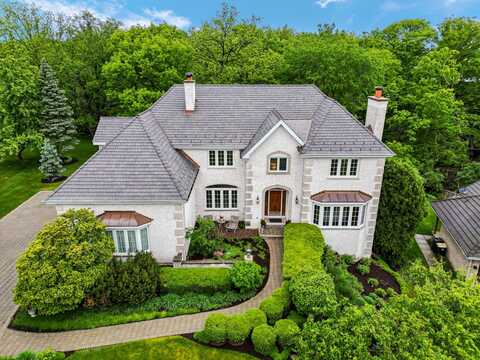 160 Circle Ridge Drive, Burr Ridge, IL 60527
