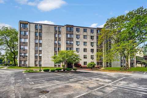 9740 S Pulaski Road, Oak Lawn, IL 60453