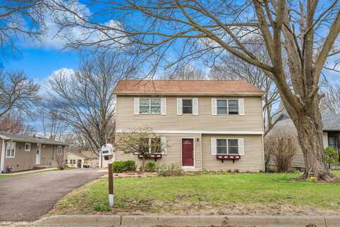1719 S 4th Place, Saint Charles, IL 60174