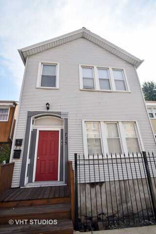 725 N Throop Street, Chicago, IL 60642