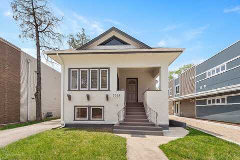 2028 S 5th Avenue, Maywood, IL 60153