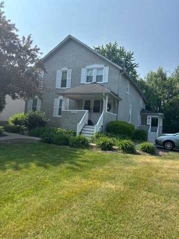 1027 DEAN Street, Saint Charles, IL 60174