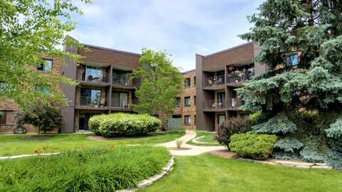 522 E Algonquin Road, Schaumburg, IL 60173