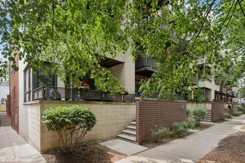 2241 W Wabansia Avenue, Chicago, IL 60647