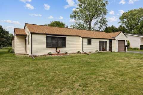510 S Sycamore Street, Genoa, IL 60135