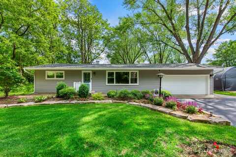 1401 W Terrace Avenue, Johnsburg, IL 60051