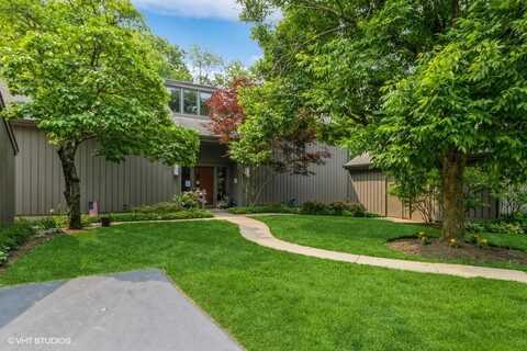 729 Old Barn Road, Lake Barrington, IL 60010