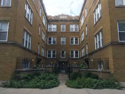1436 W Roscoe Street, Chicago, IL 60657