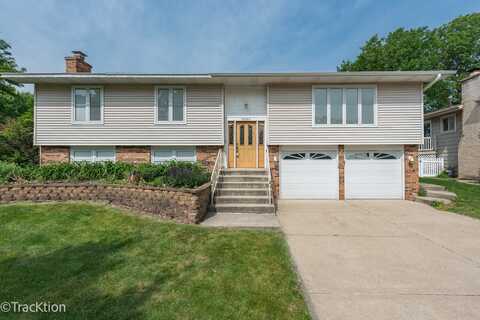 6560 Hillcrest Road, Downers Grove, IL 60516