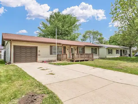 1045 BRIARCLIFF Drive, Rantoul, IL 61866