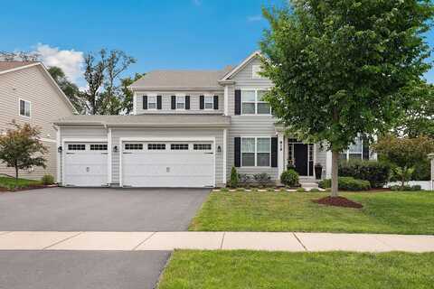 819 Heatherfield Circle, Naperville, IL 60565