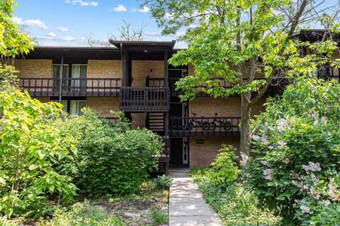 5515 Lakeside Drive, Lisle, IL 60532