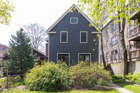 1663 W Farwell Avenue, Chicago, IL 60626