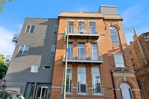 2411 W Walton Street, Chicago, IL 60622