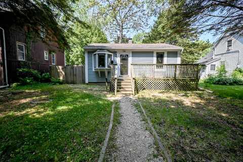 3006 Edina Boulevard, Zion, IL 60099