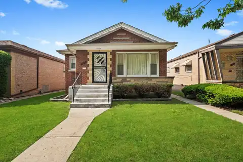 2743 W 83rd Street, Chicago, IL 60652