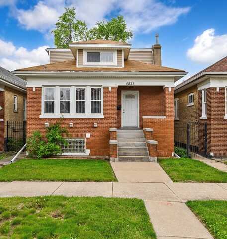 4821 W Crystal Street, Chicago, IL 60651