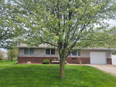 25145 N 2175 East Road E, Lexington, IL 61753