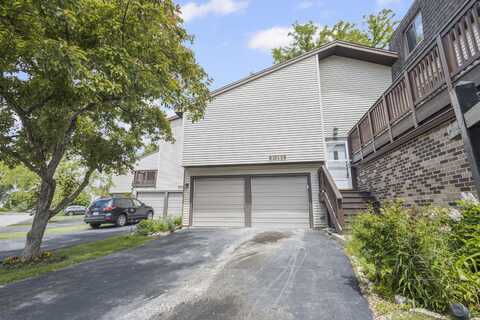 3s261 Briarwood Drive, Warrenville, IL 60555