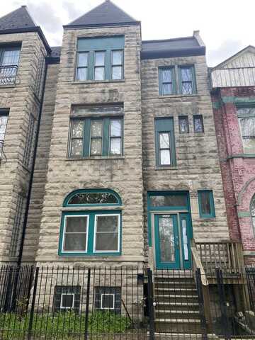 2735 W Washington Boulevard, Chicago, IL 60612