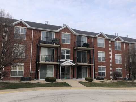 9800 LIBERTY Circle, Orland Park, IL 60467