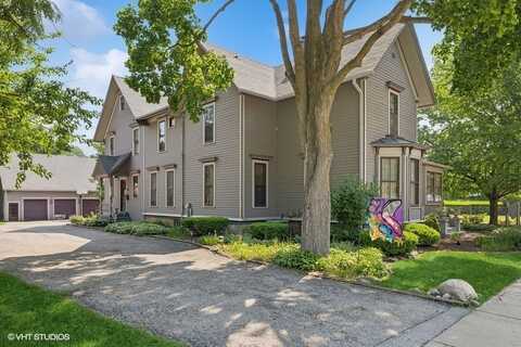 314 Washington Street, Algonquin, IL 60102