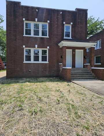102 W Main Street, Chicago Heights, IL 60411