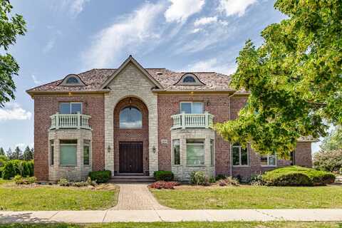 1800 Sawgrass Street, Vernon Hills, IL 60061