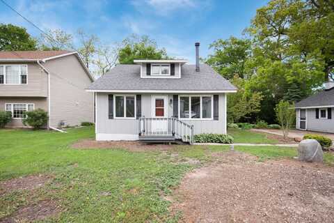 39431 N Oak Avenue, Antioch, IL 60002